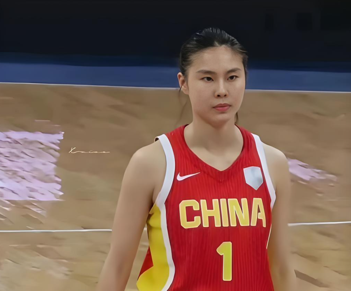 华体会-宝刀未老！末节独得9分，帮助女篮赢了捷克 苏群点赞